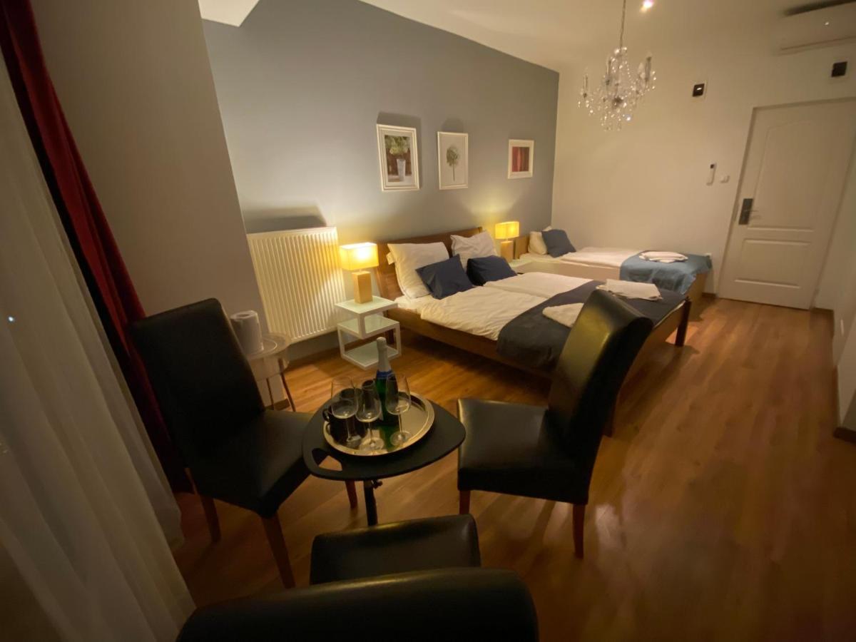 Elegancia Residence บูดาเปสต์ ภายนอก รูปภาพ